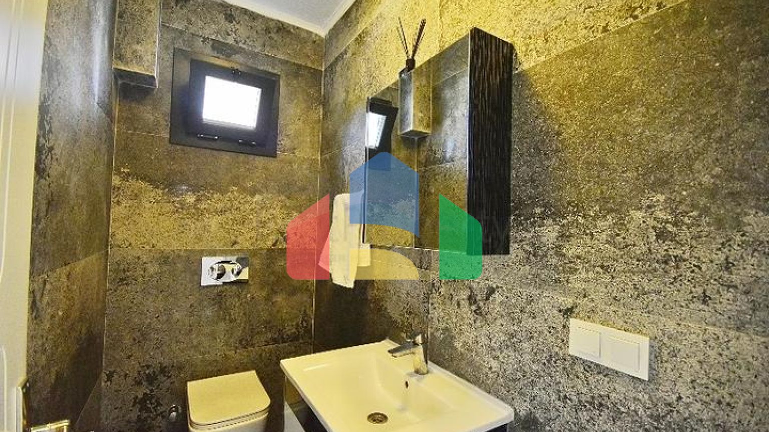 Вилла планировки 4+1 в районе Фетхие