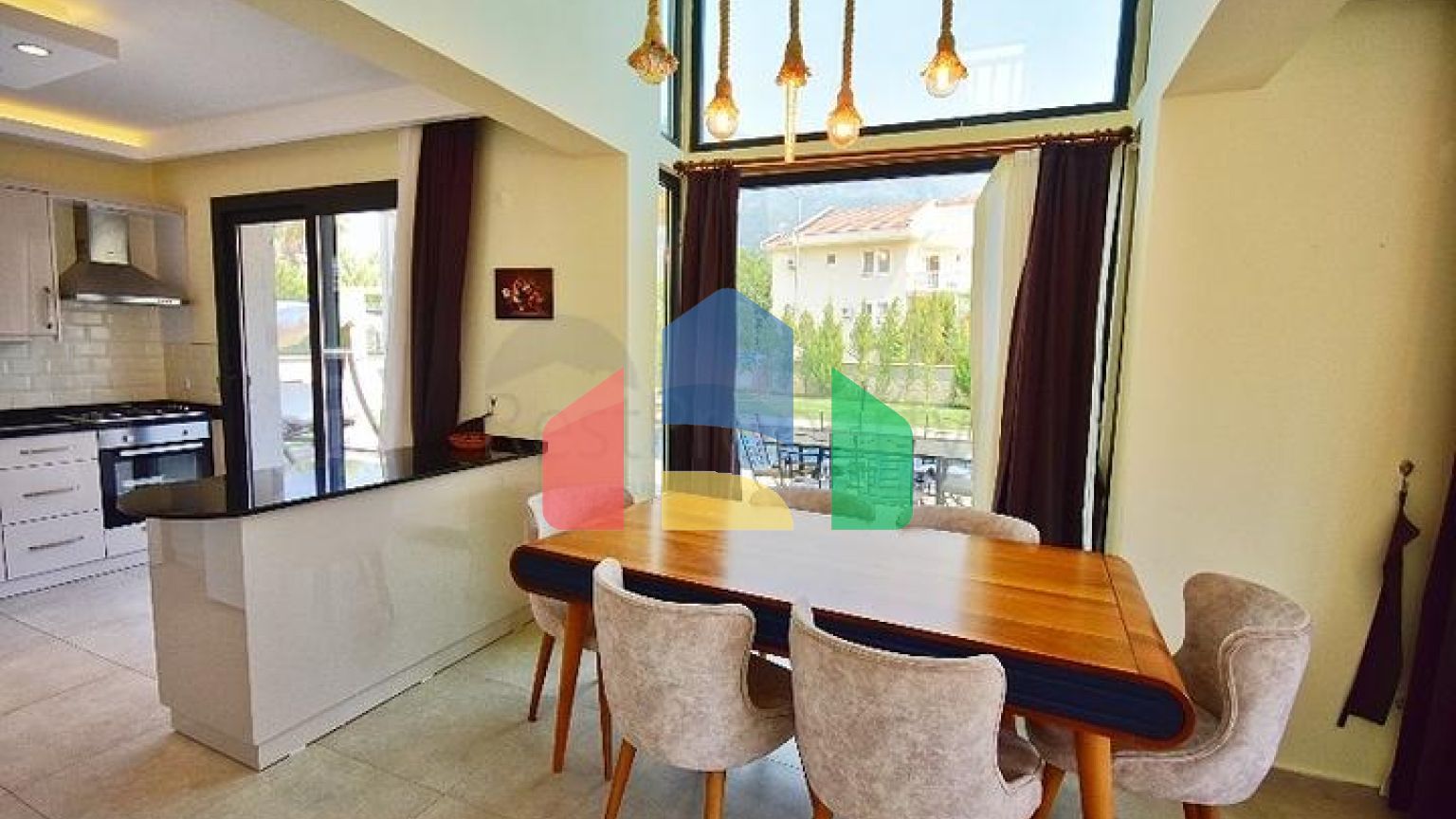 Вилла планировки 4+1 в районе Фетхие