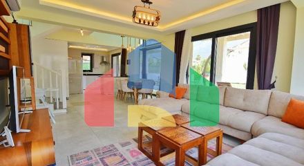 Вилла планировки 4+1 в районе Фетхие