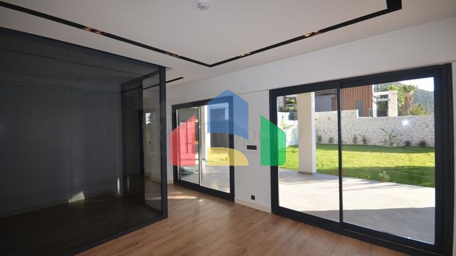 Вилла планировки 4+1 в районе Фетхие - Анталия