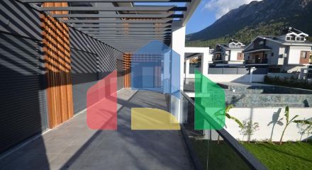 Вилла планировки 4+1 в районе Фетхие - Анталия