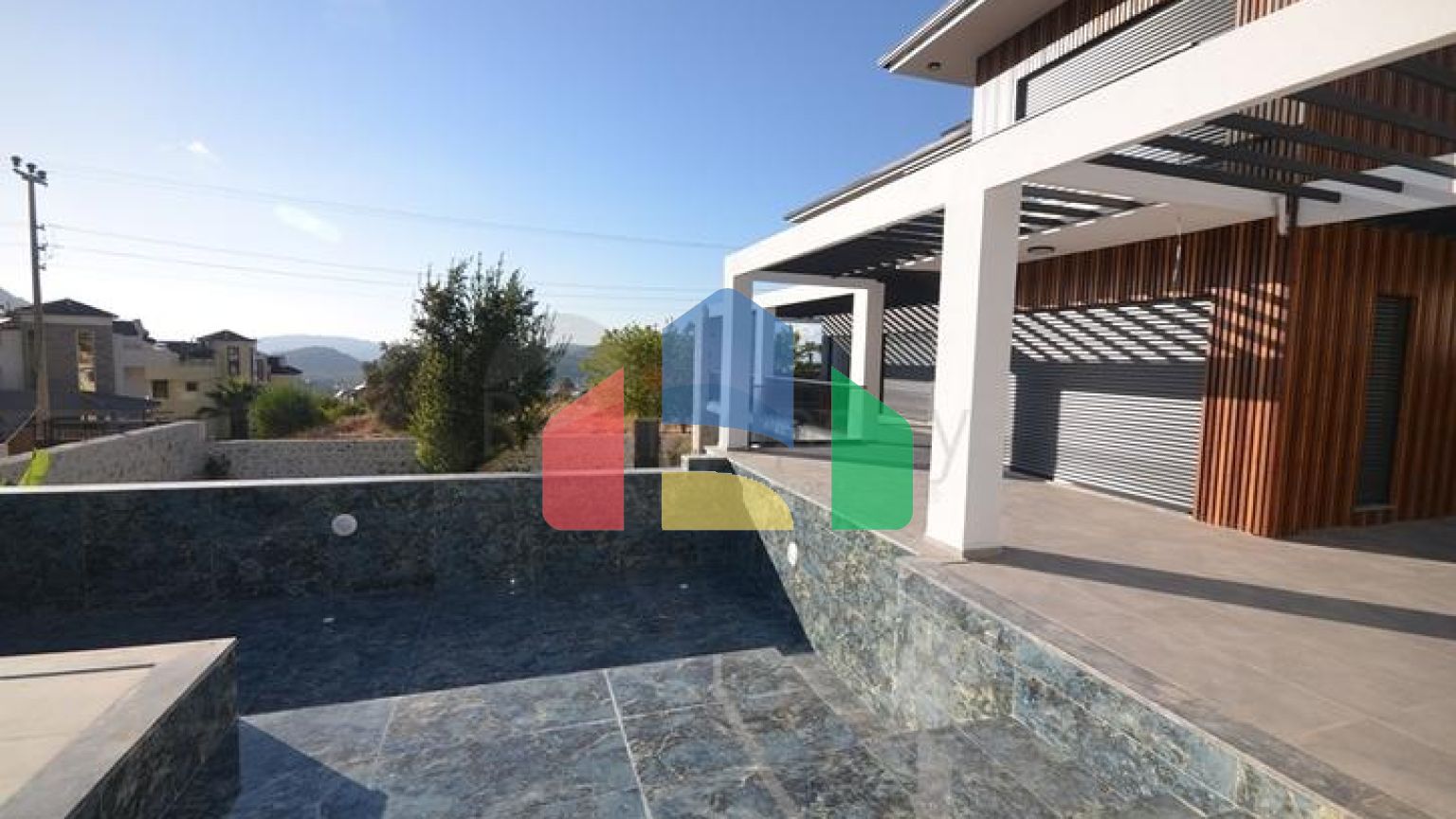 Вилла планировки 4+1 в районе Фетхие - Анталия