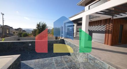 Вилла планировки 4+1 в районе Фетхие - Анталия