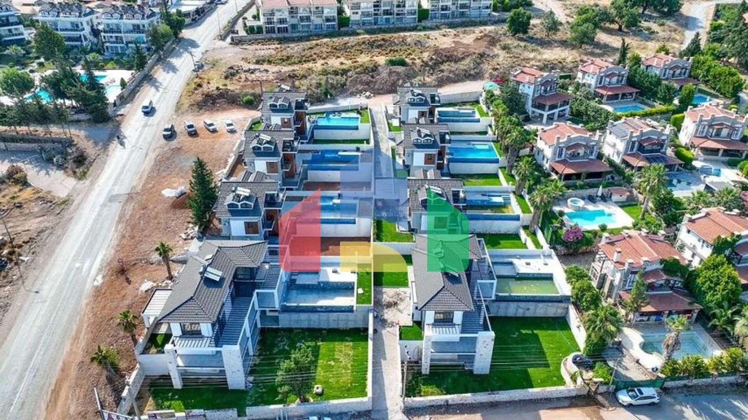 Вилла планировки 4+1 в районе Фетхие - Анталия