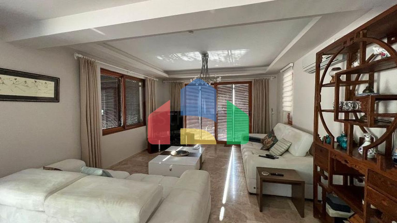 Вилла планировки 7+1 в районе Фетхие - Анталия