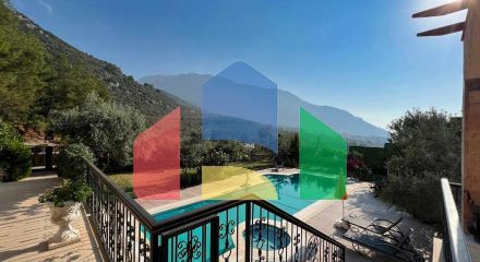 Вилла планировки 7+1 в районе Фетхие - Анталия