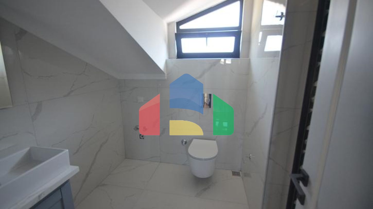 Квартира планировки 3+1 в районе Фетхие - Анталия