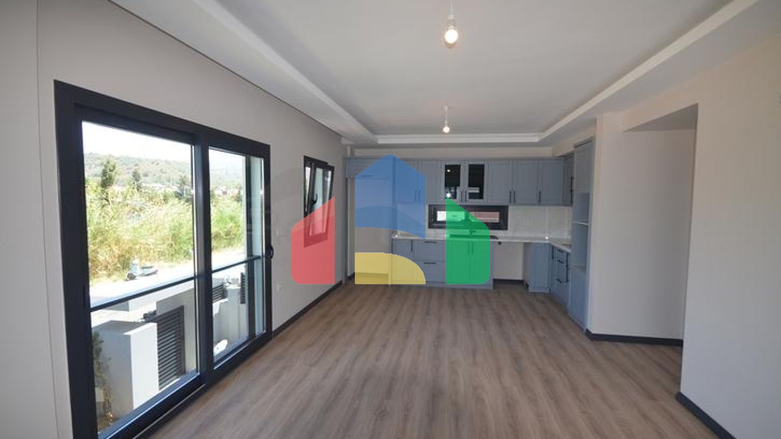 Квартира планировки 3+1 в районе Фетхие - Анталия