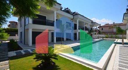 Квартира планировки 3+1 в районе Фетхие - Анталия