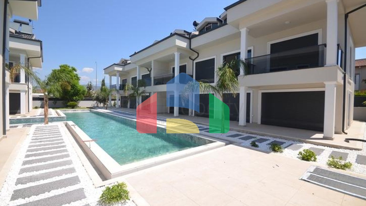 Квартира планировки 3+1 в районе Фетхие - Анталия