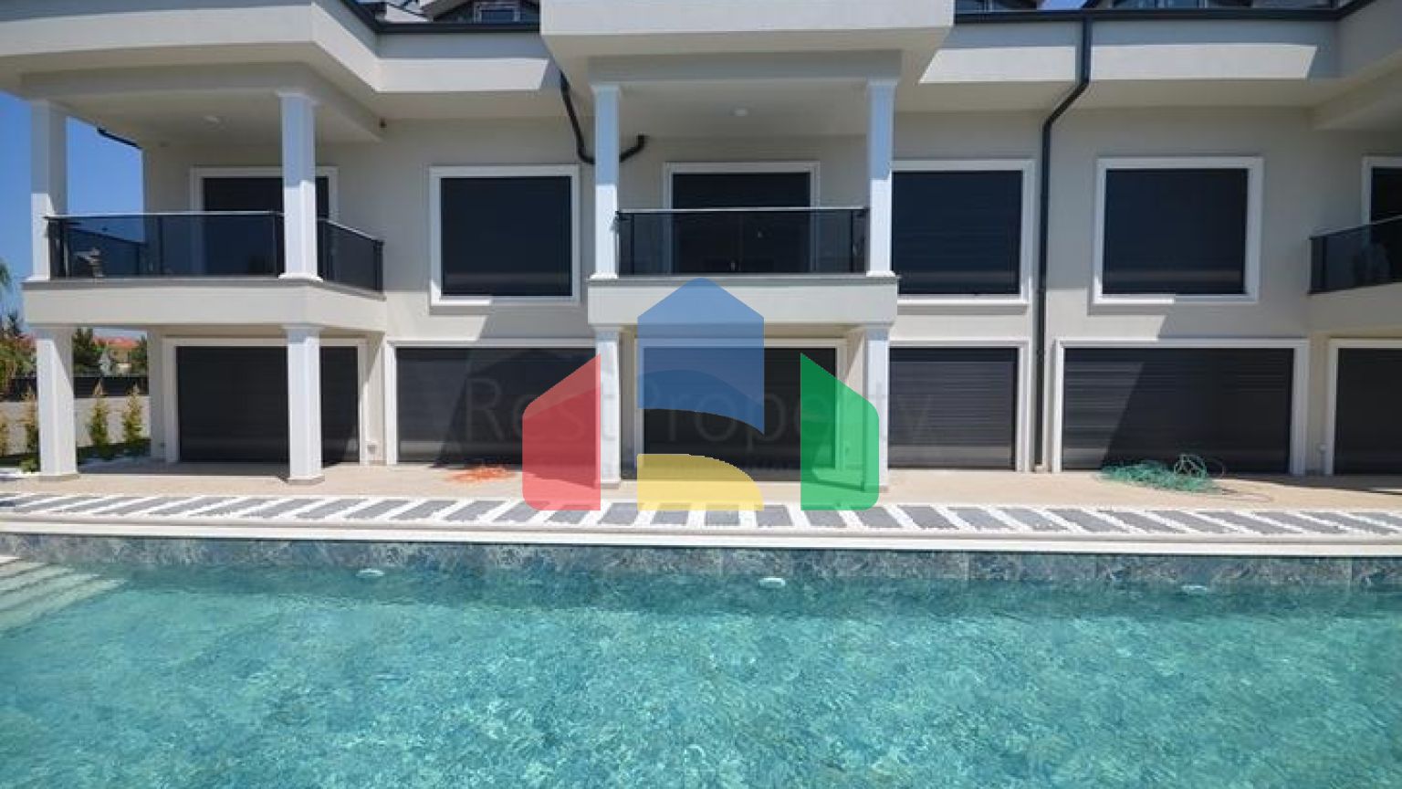 Квартира планировки 3+1 в районе Фетхие - Анталия