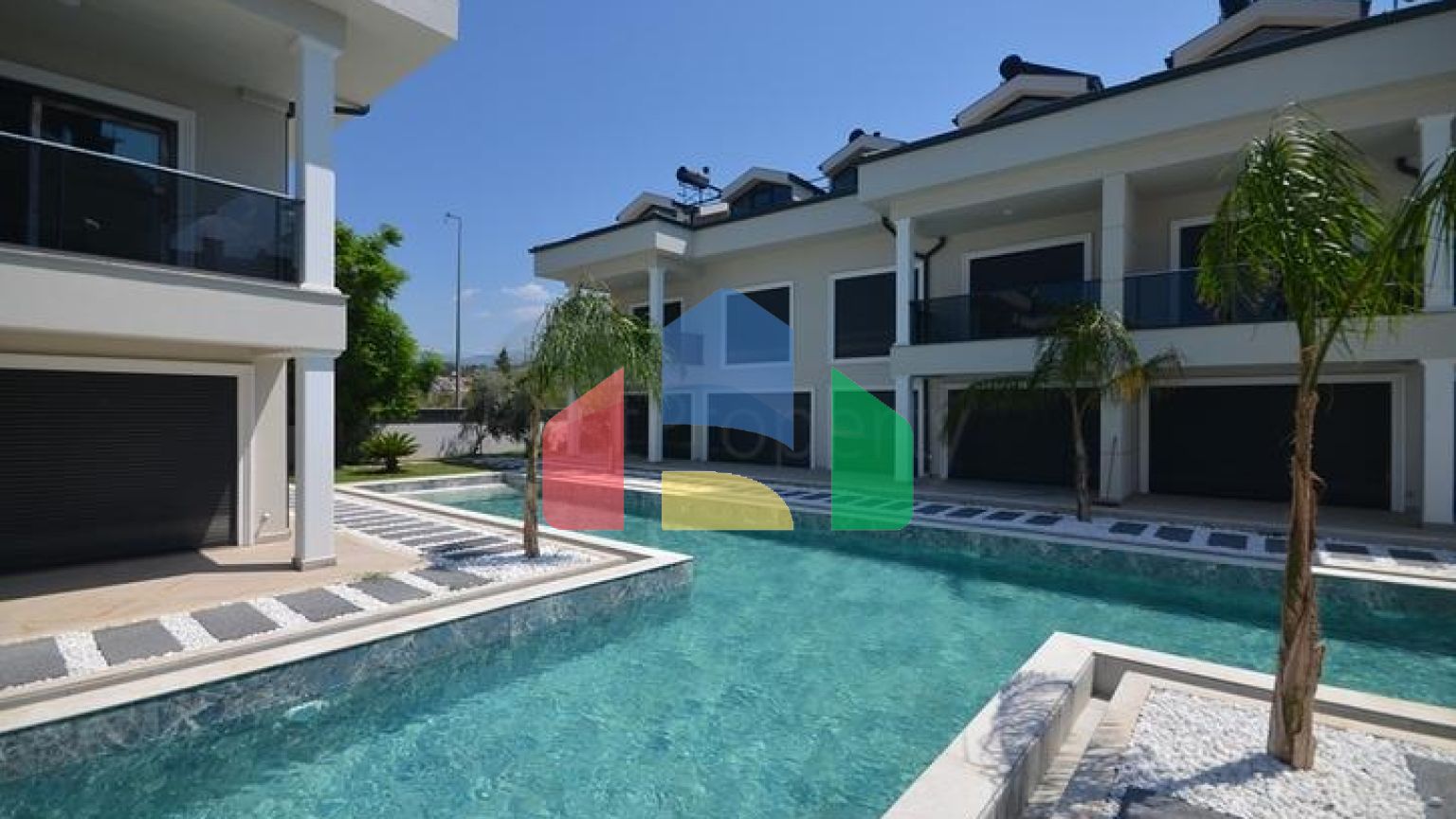 Квартира планировки 3+1 в районе Фетхие - Анталия