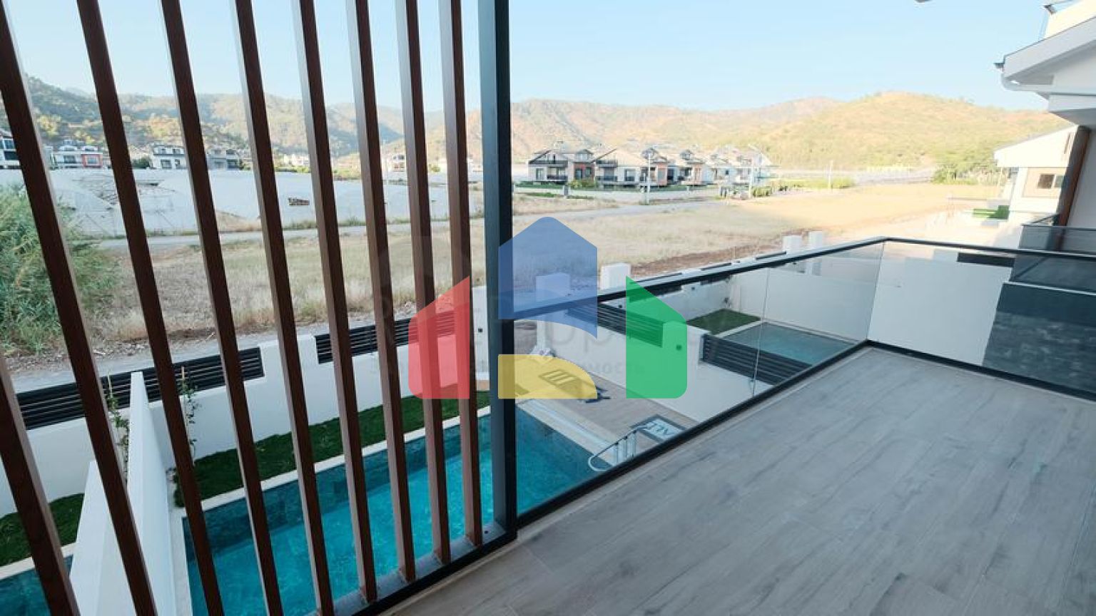 Вилла планировки 4+1 в районе Фетхие - Анталия