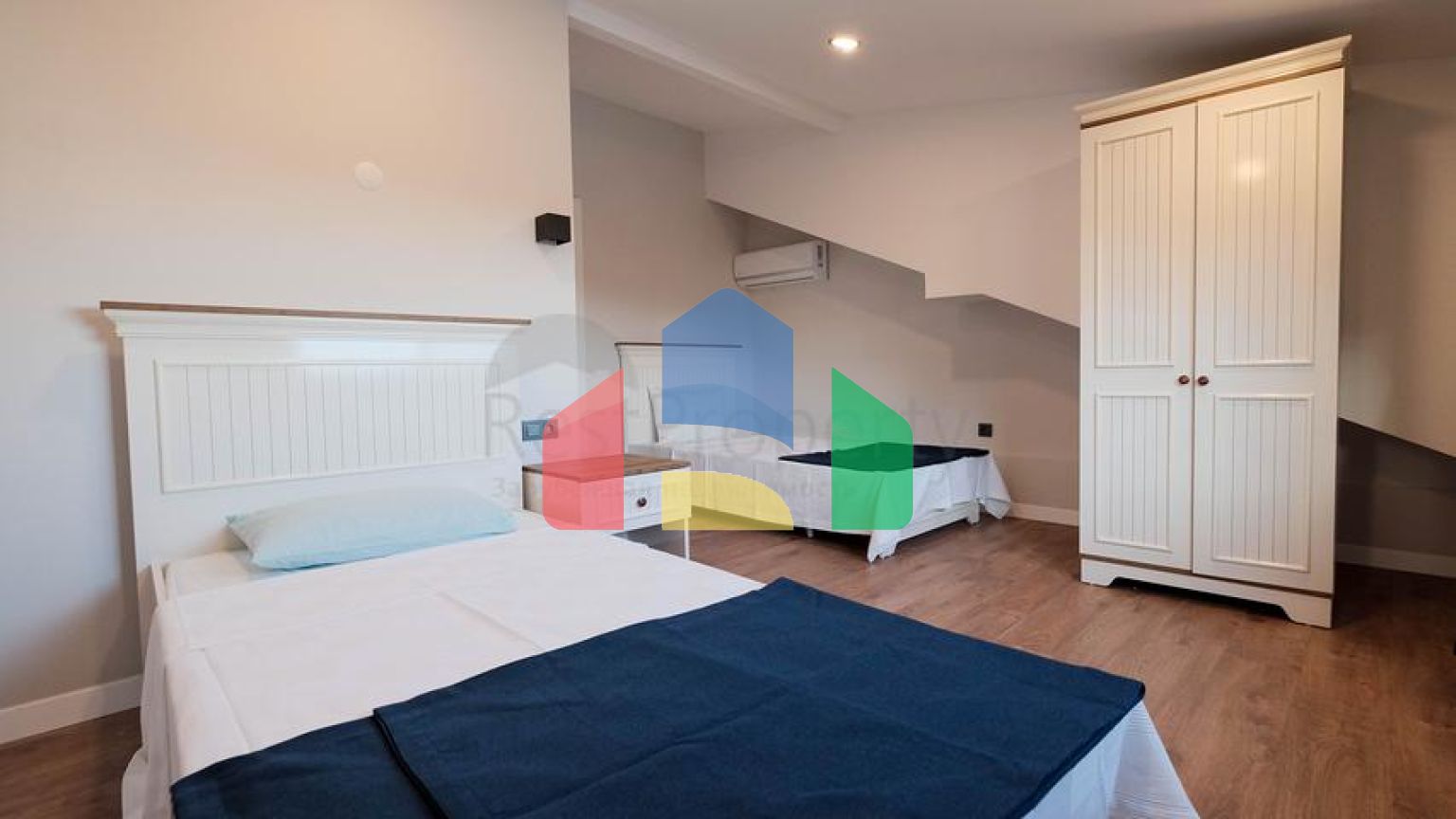 Вилла планировки 4+1 в районе Фетхие - Анталия