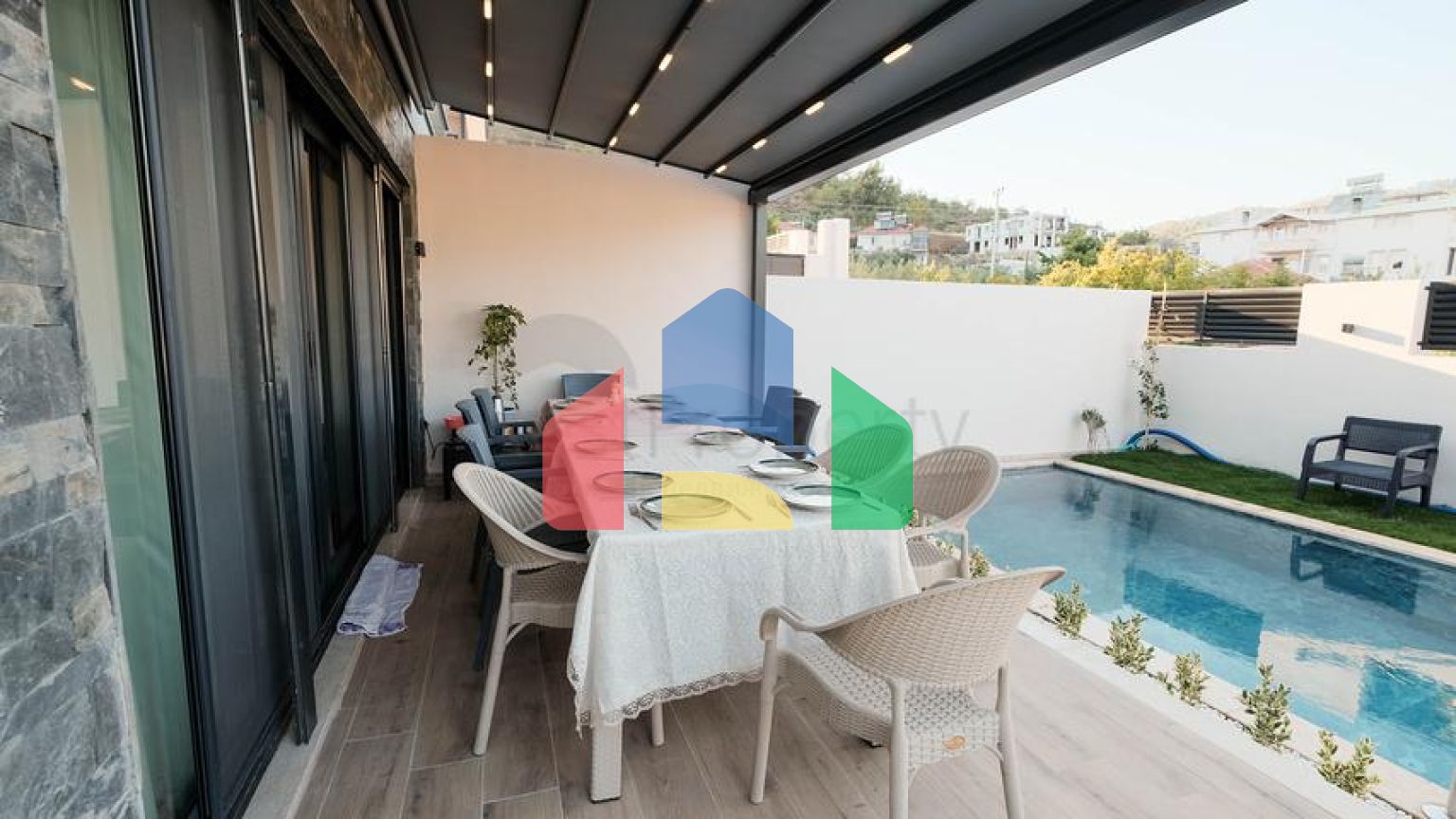 Вилла планировки 4+1 в районе Фетхие - Анталия