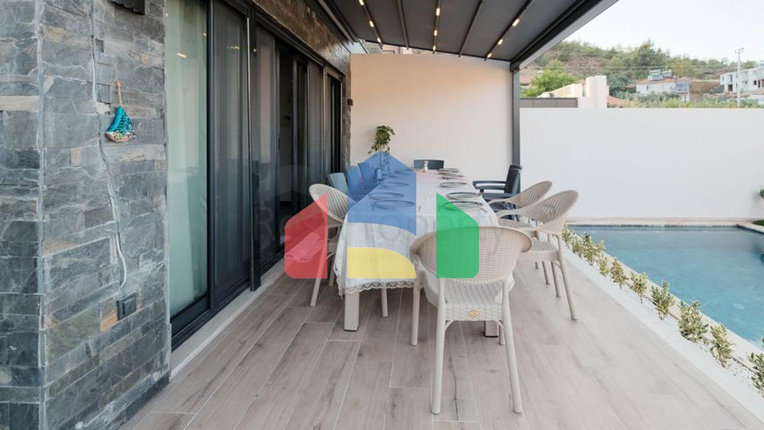 Вилла планировки 4+1 в районе Фетхие - Анталия