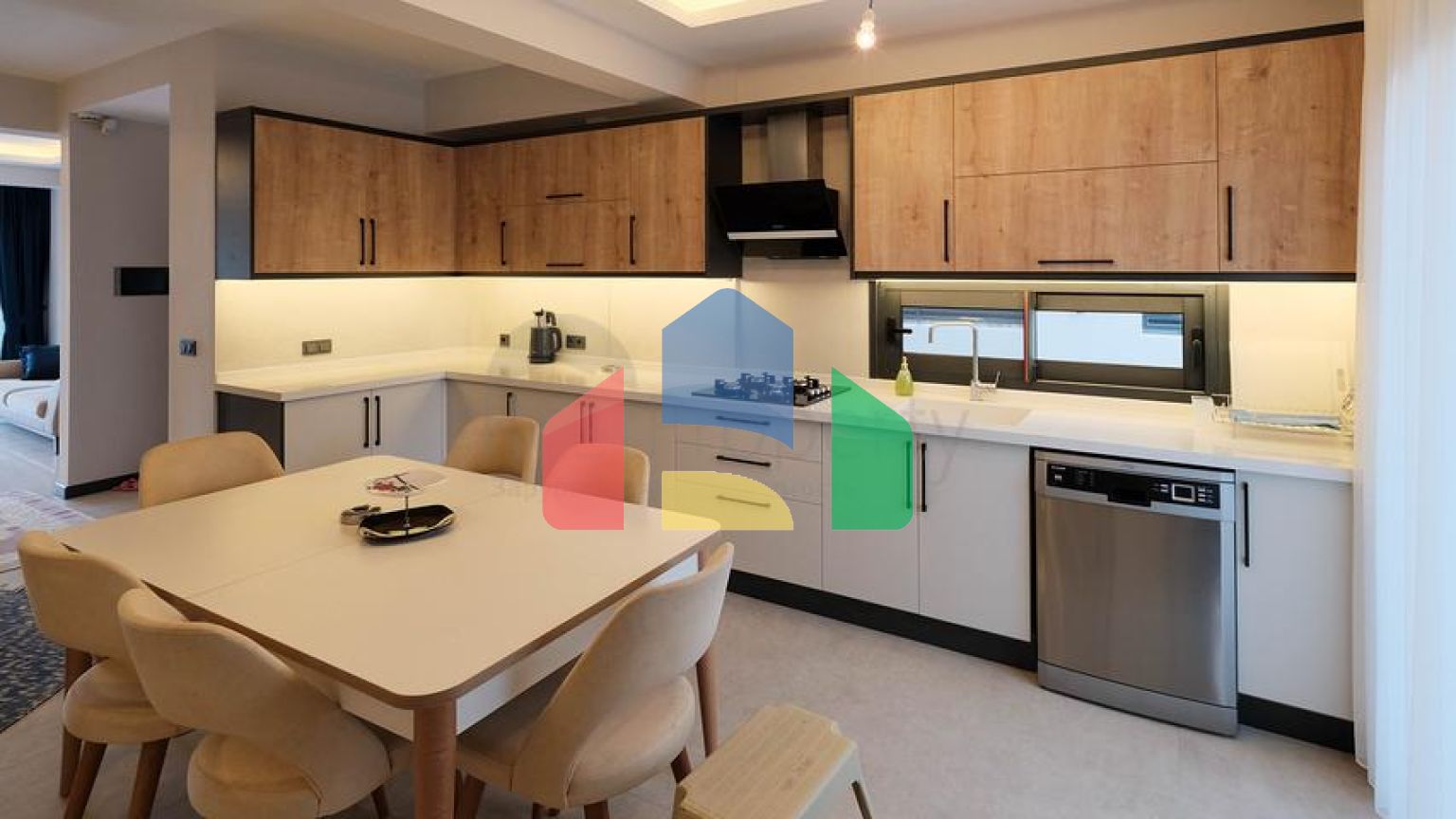 Вилла планировки 4+1 в районе Фетхие - Анталия