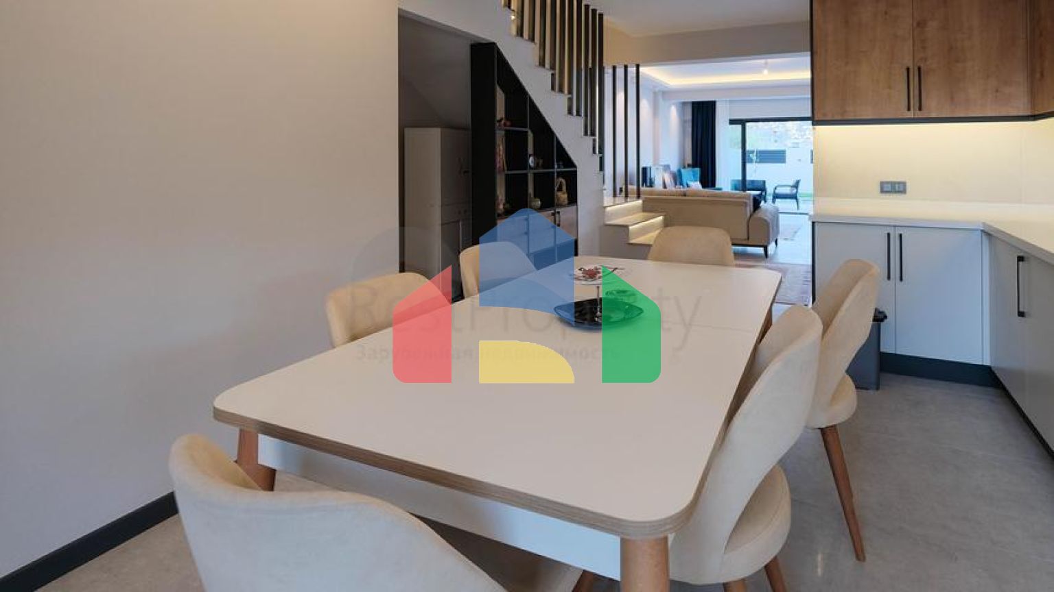 Вилла планировки 4+1 в районе Фетхие - Анталия