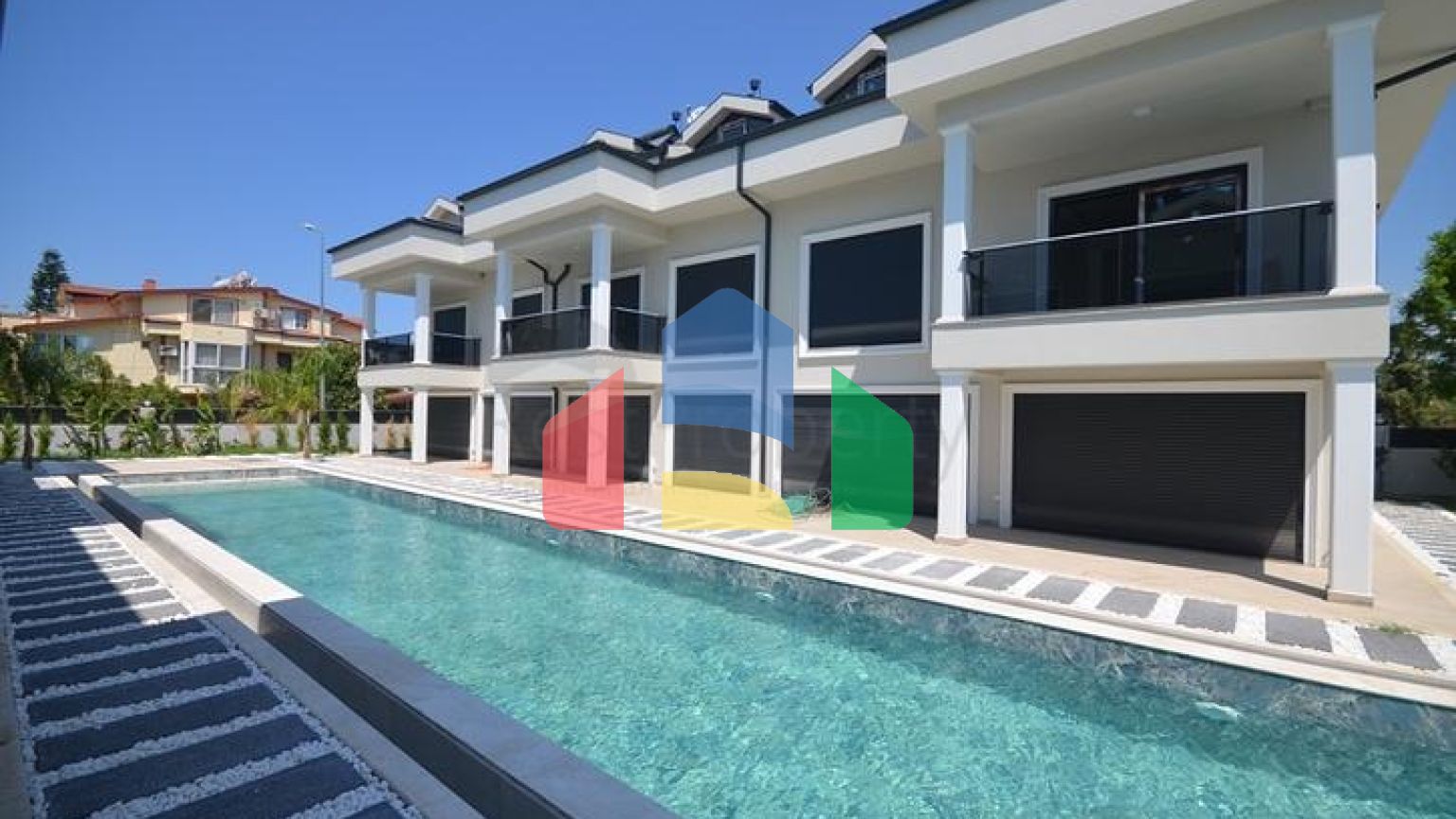 Квартира планировки 1+1 в районе Фетхие - Анталия