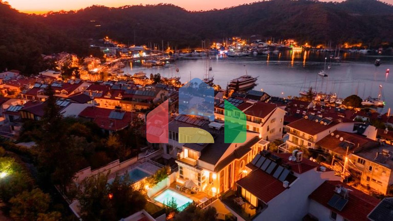 Вілла планування 5 + 1 в районі Фетхіє - Анталія