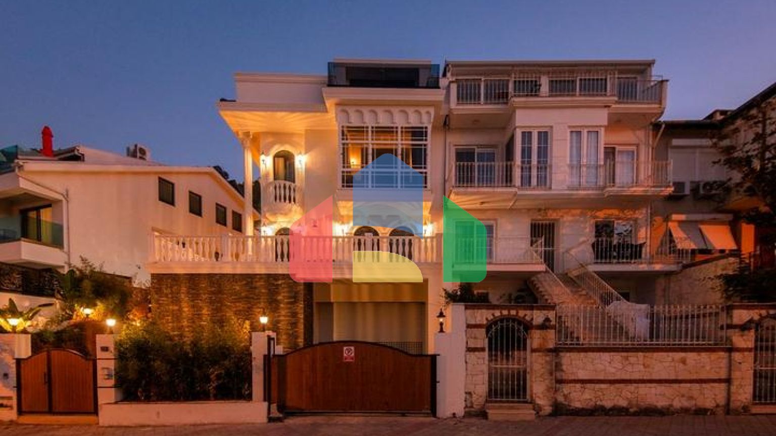 Вілла планування 5 + 1 в районі Фетхіє - Анталія