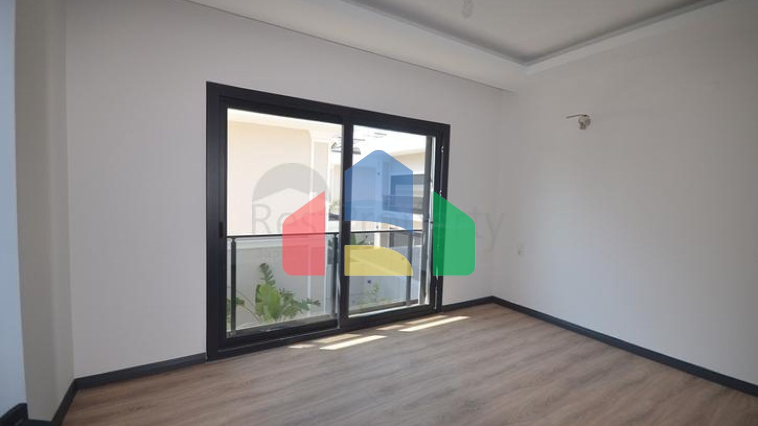 Вилла планировки 4+1 в районе Фетхие - Анталия