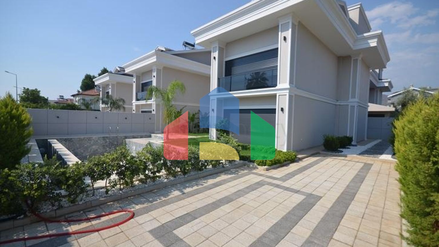 Вилла планировки 4+1 в районе Фетхие - Анталия