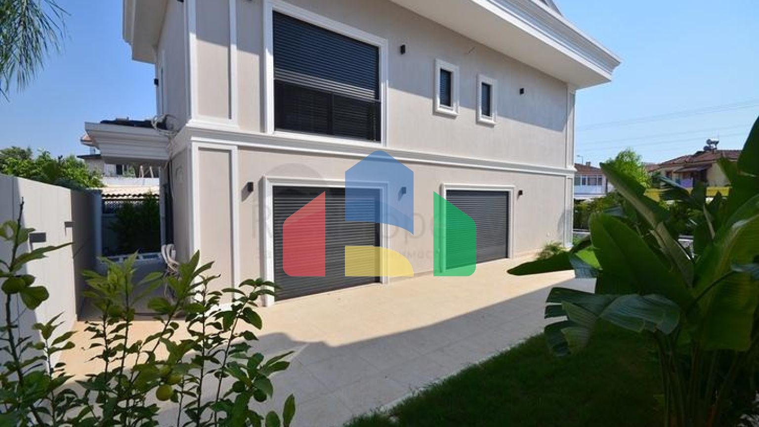 Вилла планировки 4+1 в районе Фетхие - Анталия