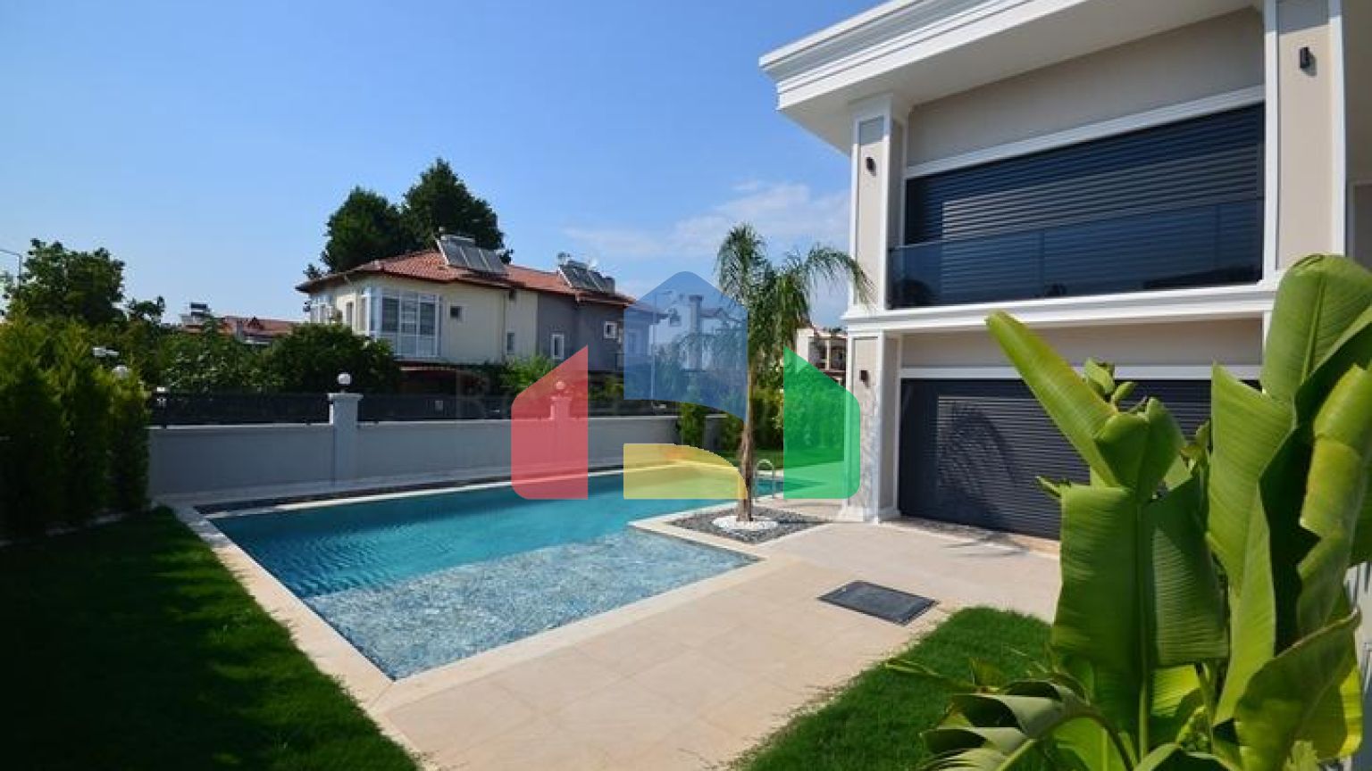 Вилла планировки 4+1 в районе Фетхие - Анталия