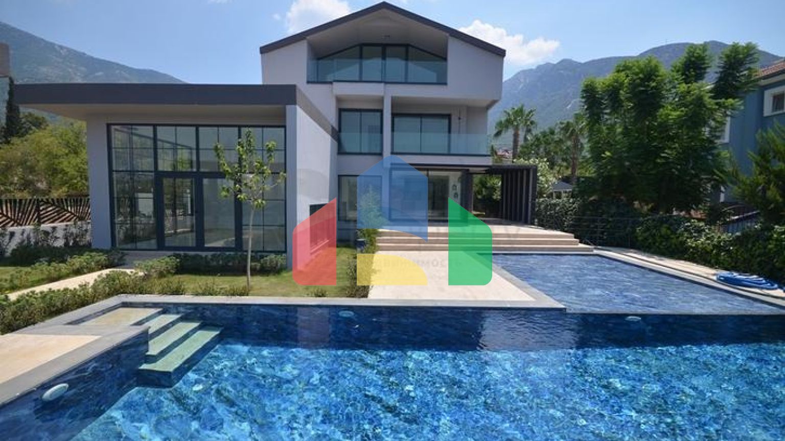 Вілла планування 5 + 1 в районі Фетхіє - Анталія