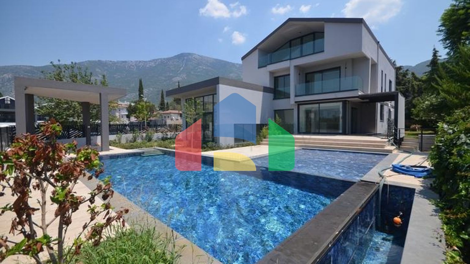 Вілла планування 5 + 1 в районі Фетхіє - Анталія