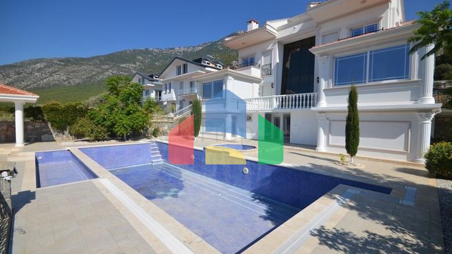 Вілла планування 5 + 1 в районі Фетхіє - Анталія