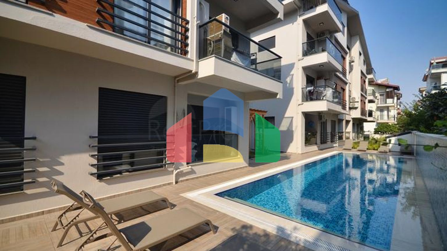 Квартира планировки 4+1 дуплекс в районе Фетхие - Анталия