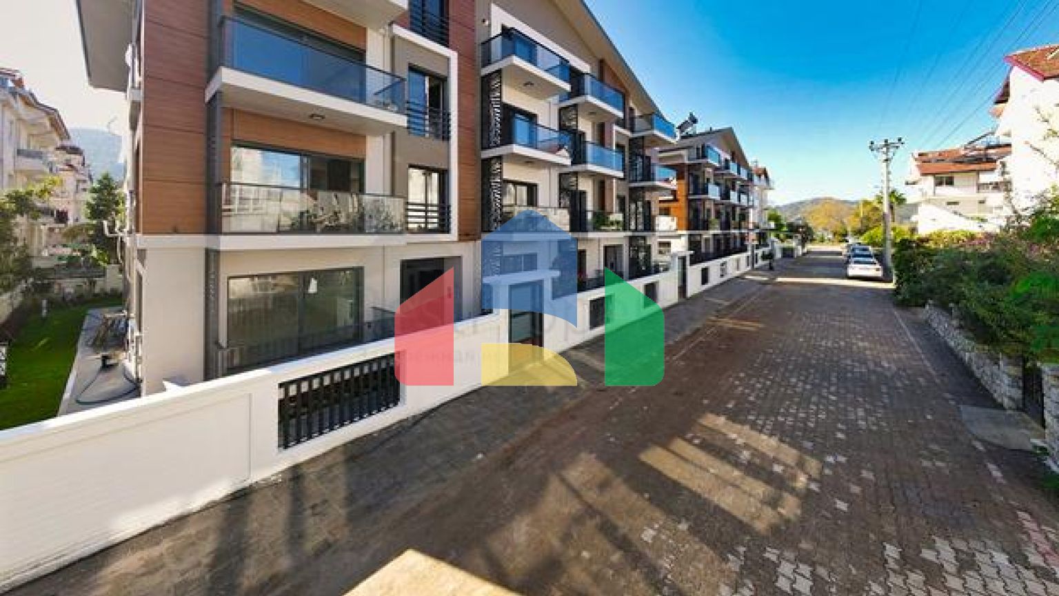 Квартира планировки 4+1 дуплекс в районе Фетхие - Анталия