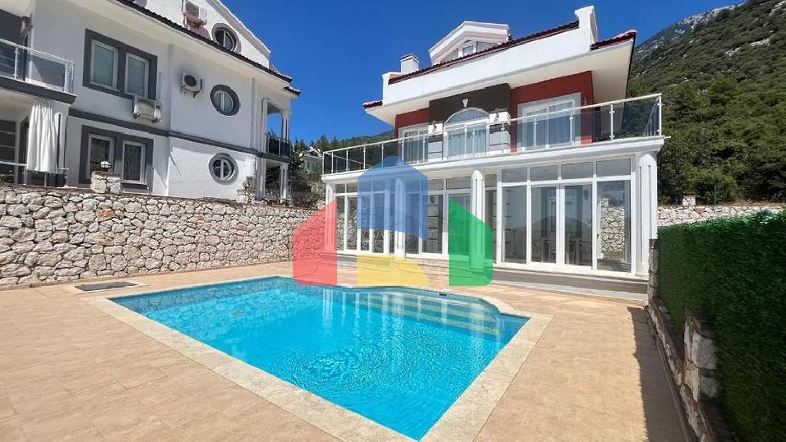 Вилла планировки 3+1 в районе Фетхие - Анталия