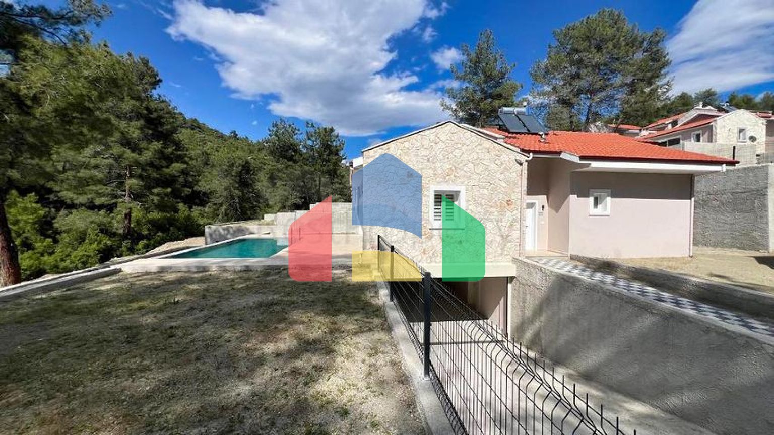 Вилла планировки 3+1 в районе Фетхие - Анталия