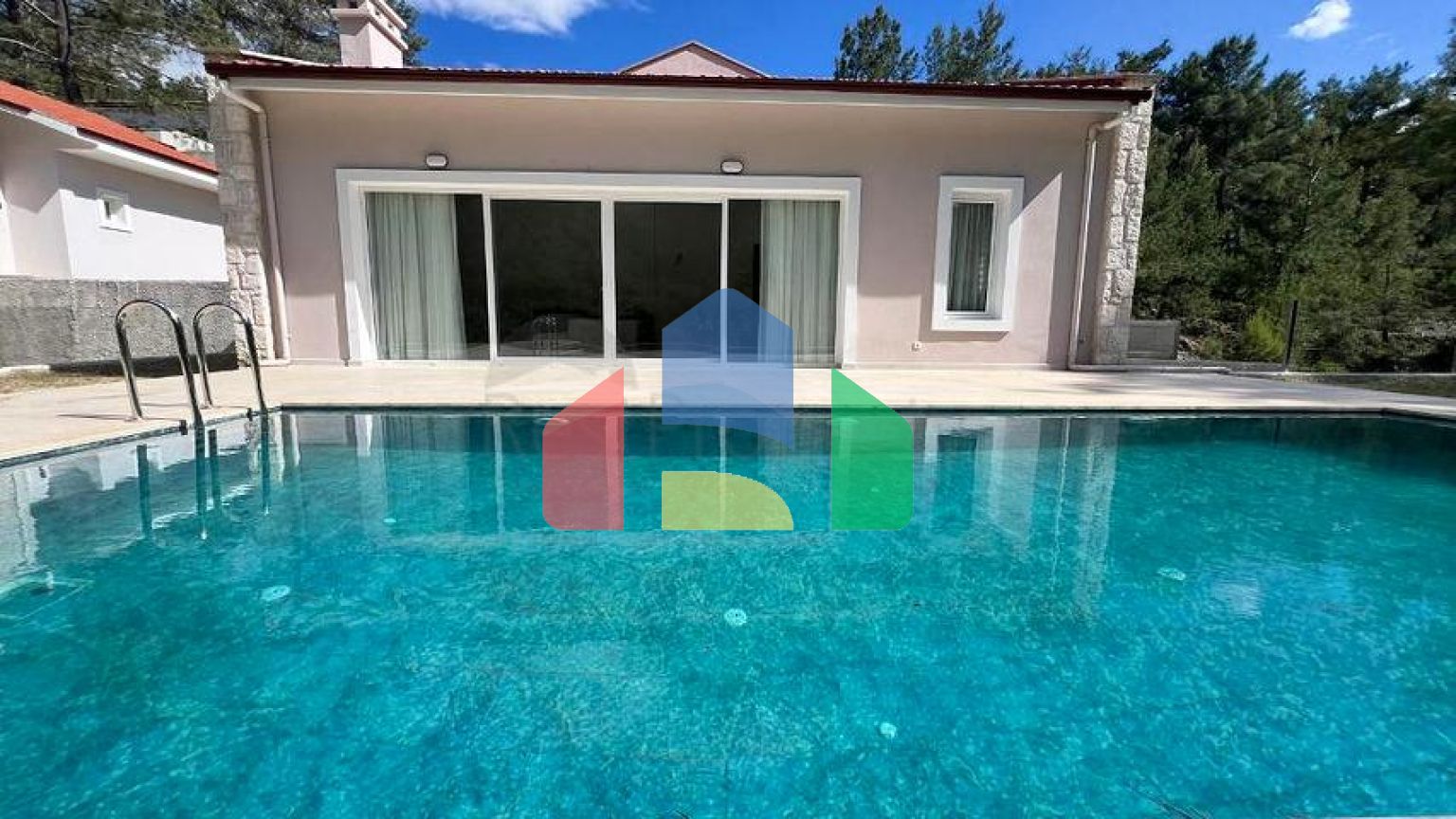 Вилла планировки 3+1 в районе Фетхие - Анталия