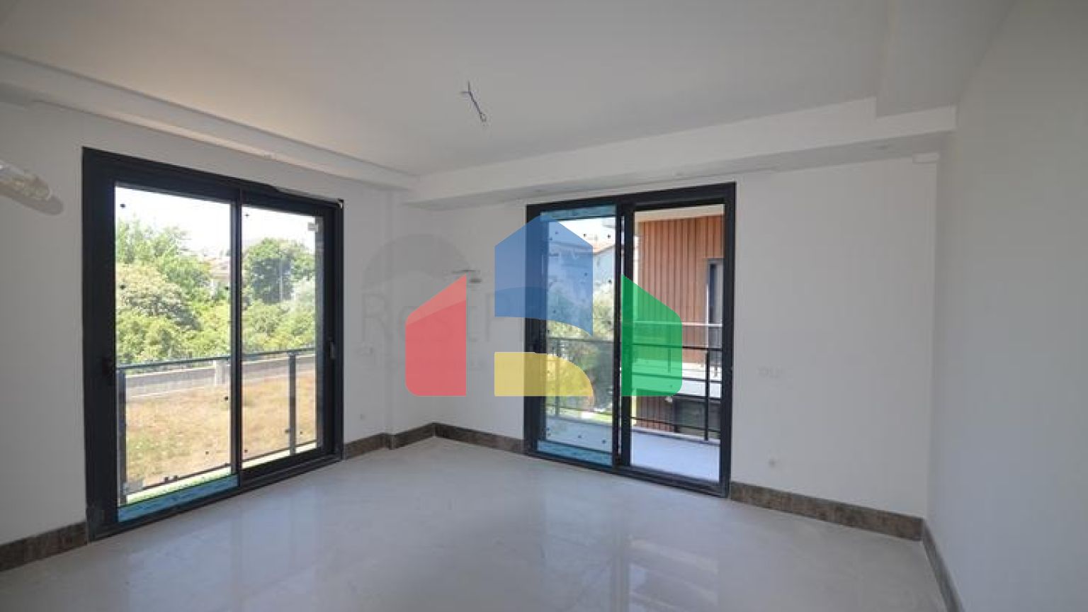 Вилла планировки 6+1 в районе Фетхие - Анталия