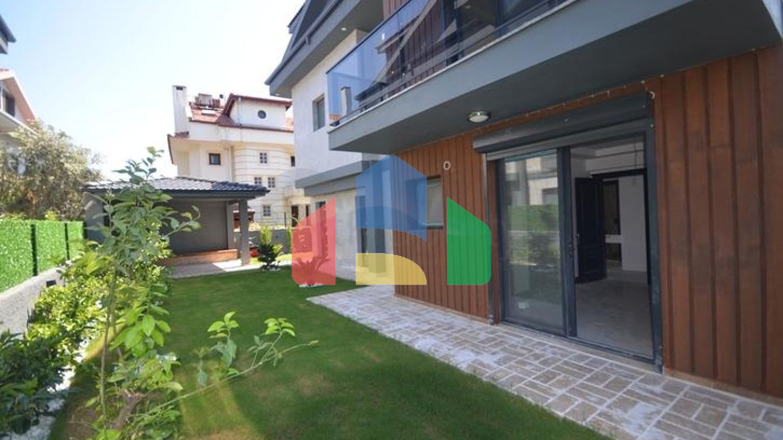 Вилла планировки 6+1 в районе Фетхие - Анталия