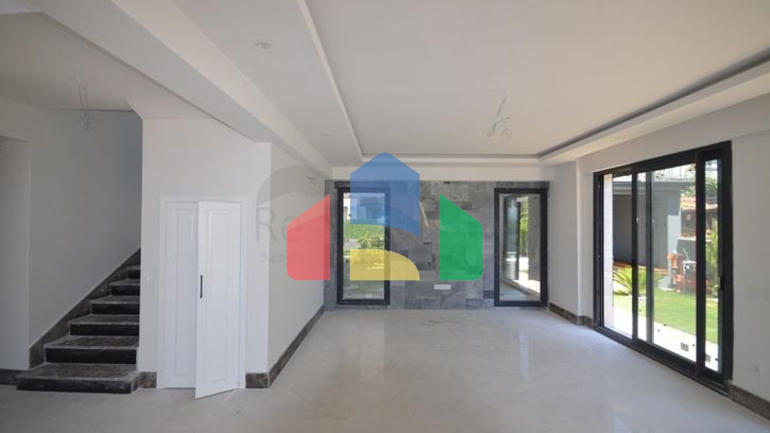 Вилла планировки 6+1 в районе Фетхие - Анталия