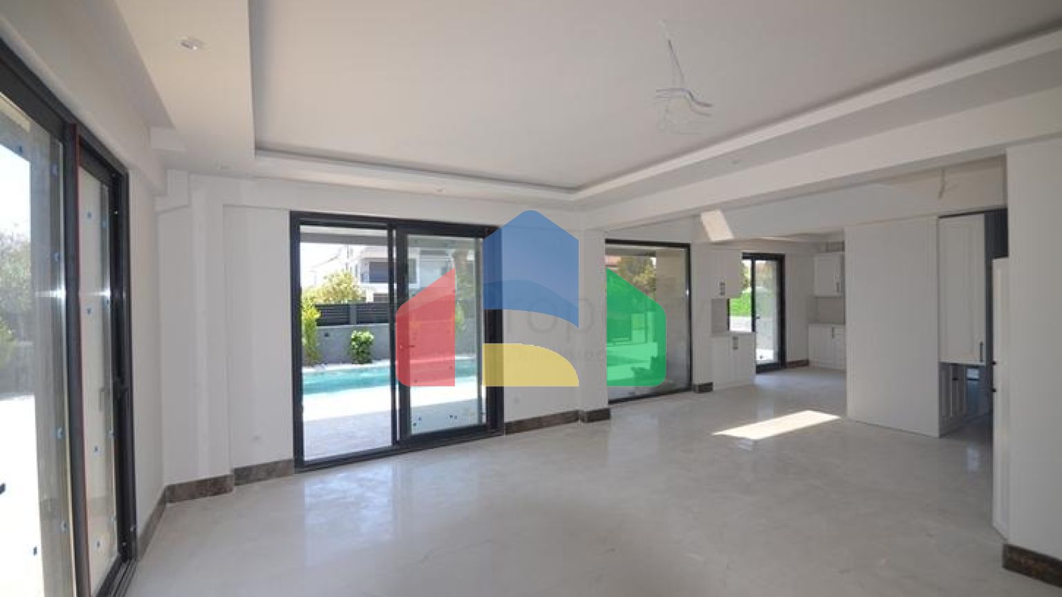 Вилла планировки 6+1 в районе Фетхие - Анталия