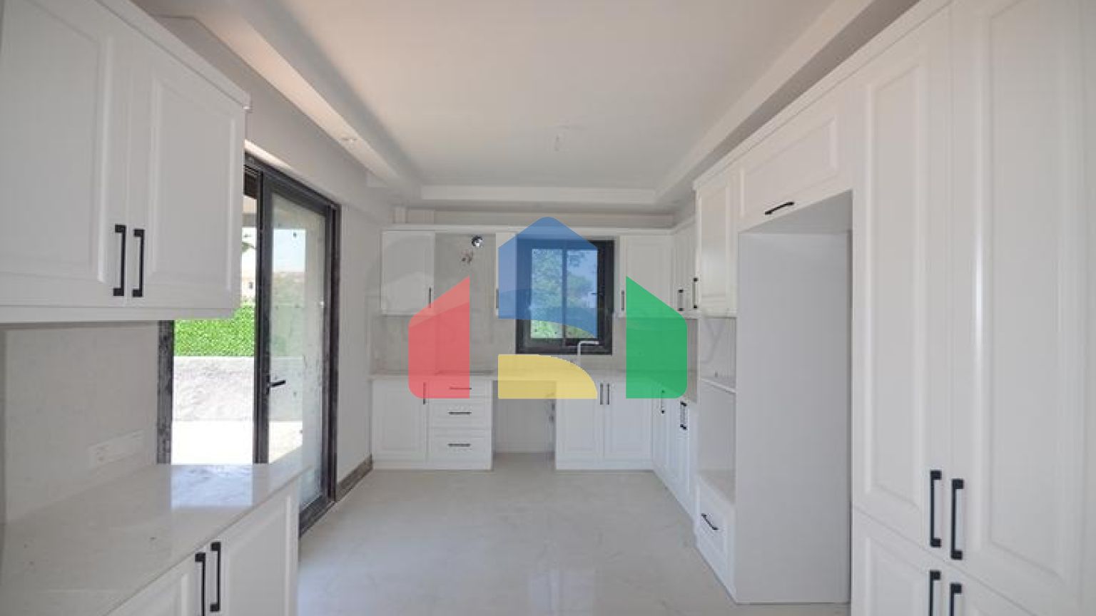 Вилла планировки 6+1 в районе Фетхие - Анталия