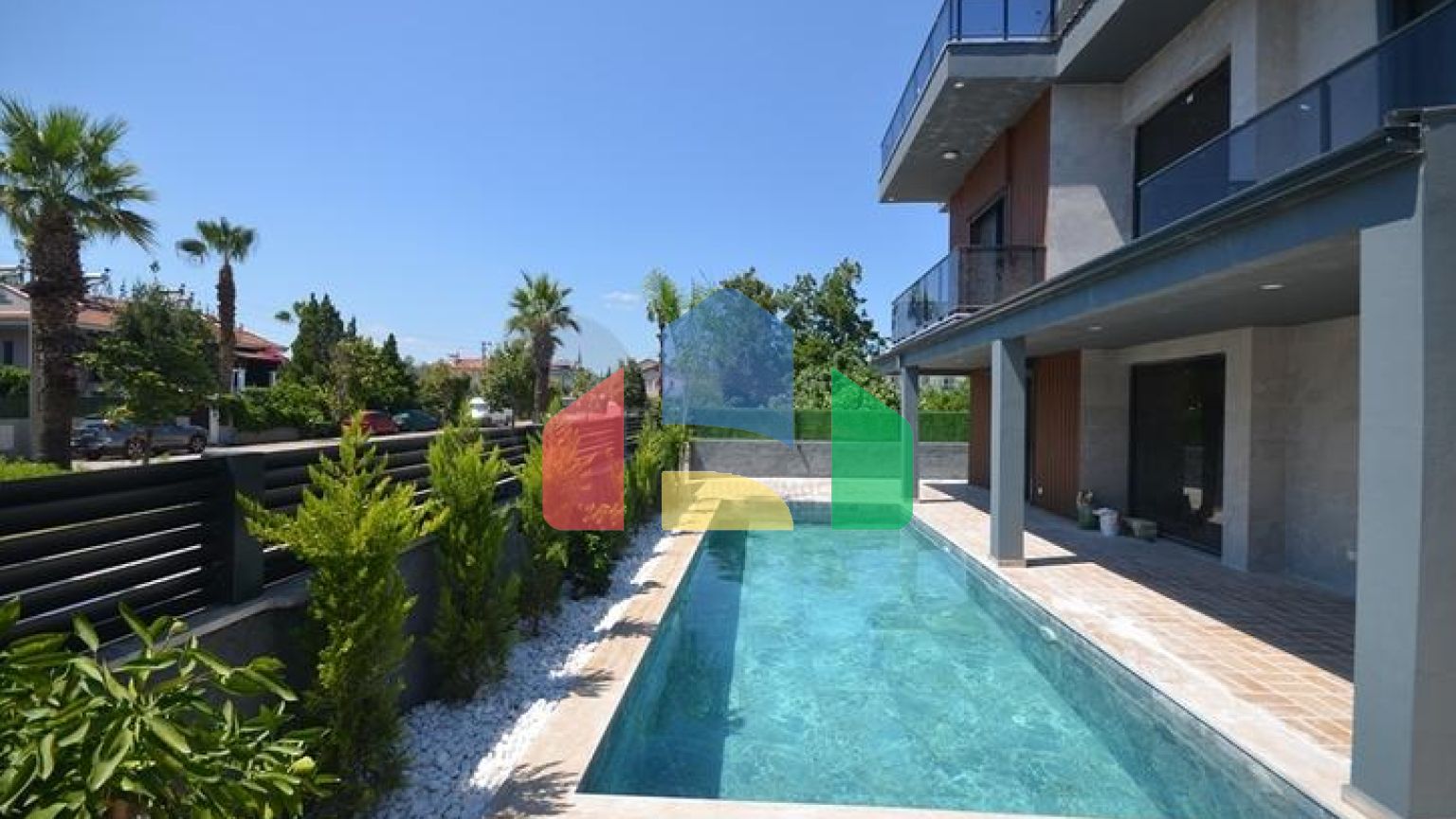 Вилла планировки 6+1 в районе Фетхие - Анталия