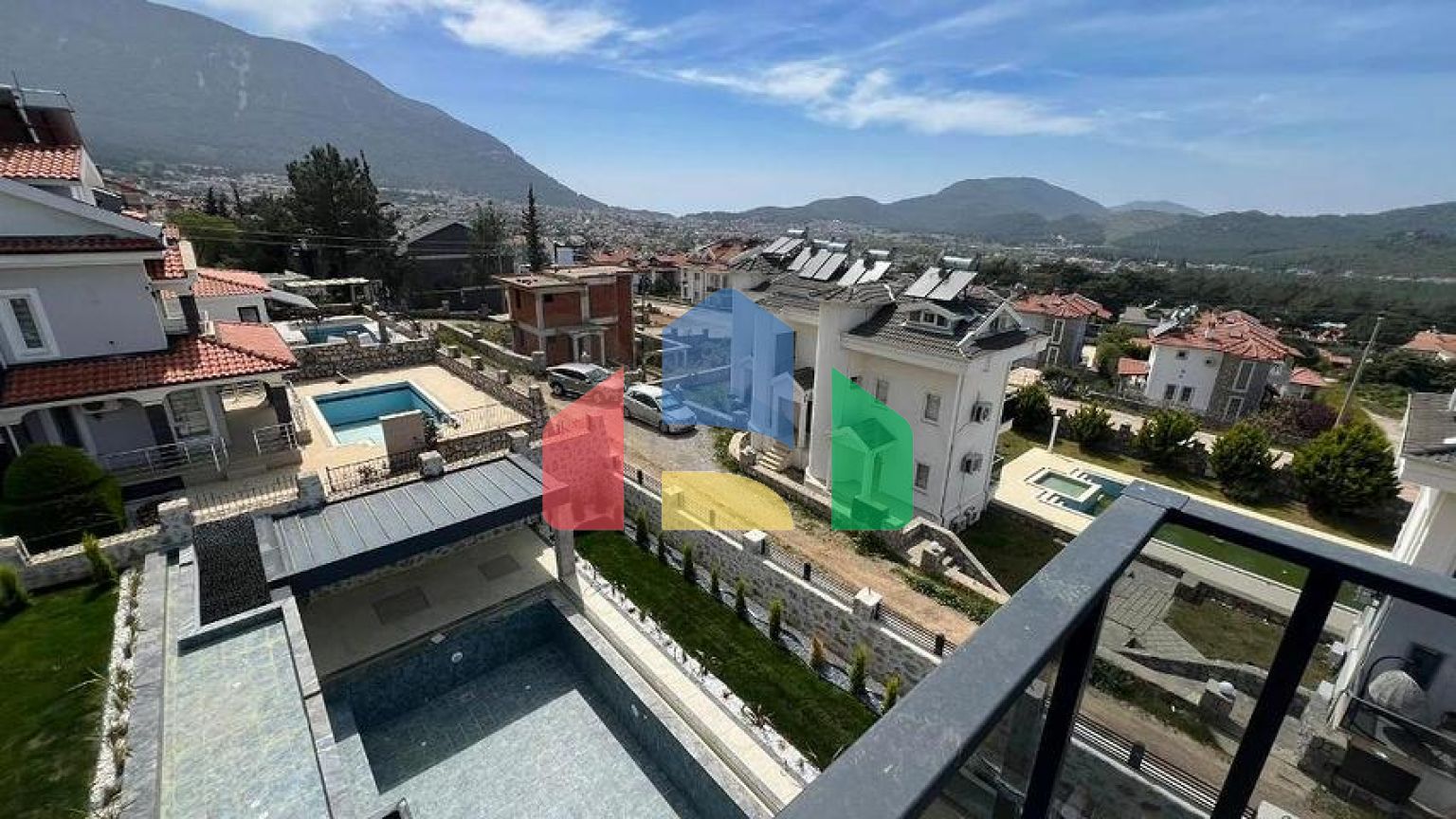 Вилла планировки 6+1 в районе Фетхие - Анталия