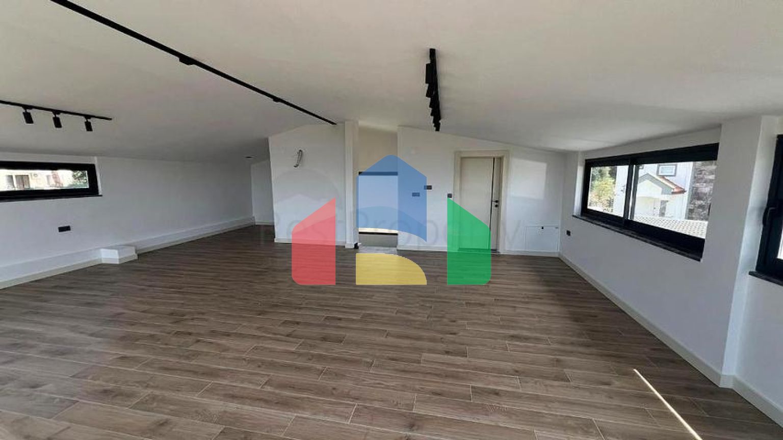 Вилла планировки 6+1 в районе Фетхие - Анталия