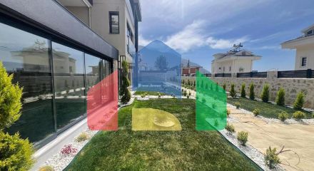 Вилла планировки 6+1 в районе Фетхие - Анталия