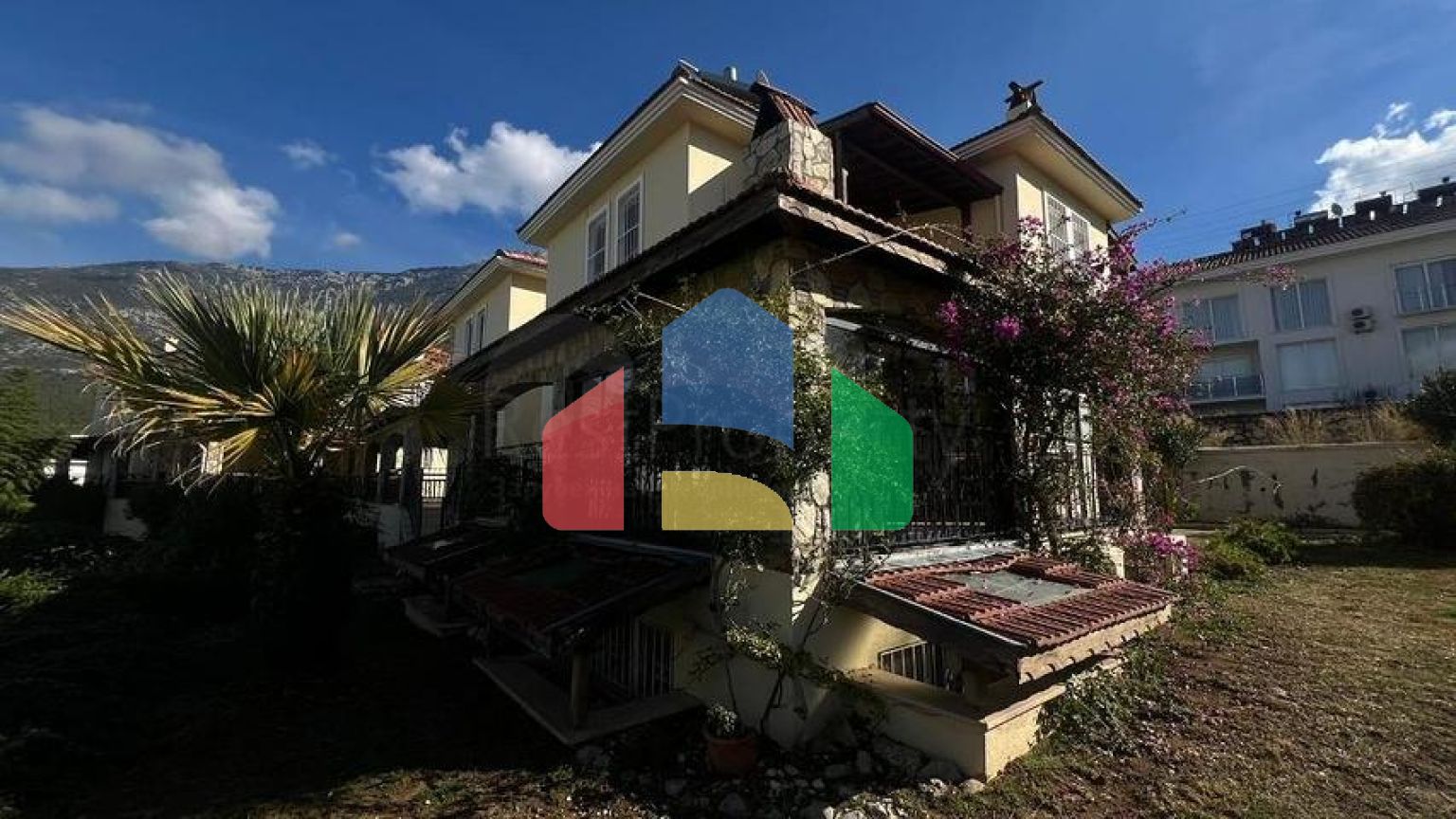 Вілла планування 5 + 1 в районі Фетхіє - Анталія