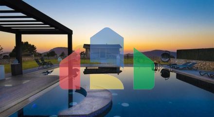 Вилла планировки 6+1 в районе Фетхие - Анталия