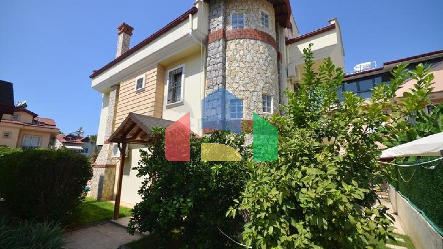 Вілла планування 4 + 1 в районі Фетхіє - Анталія