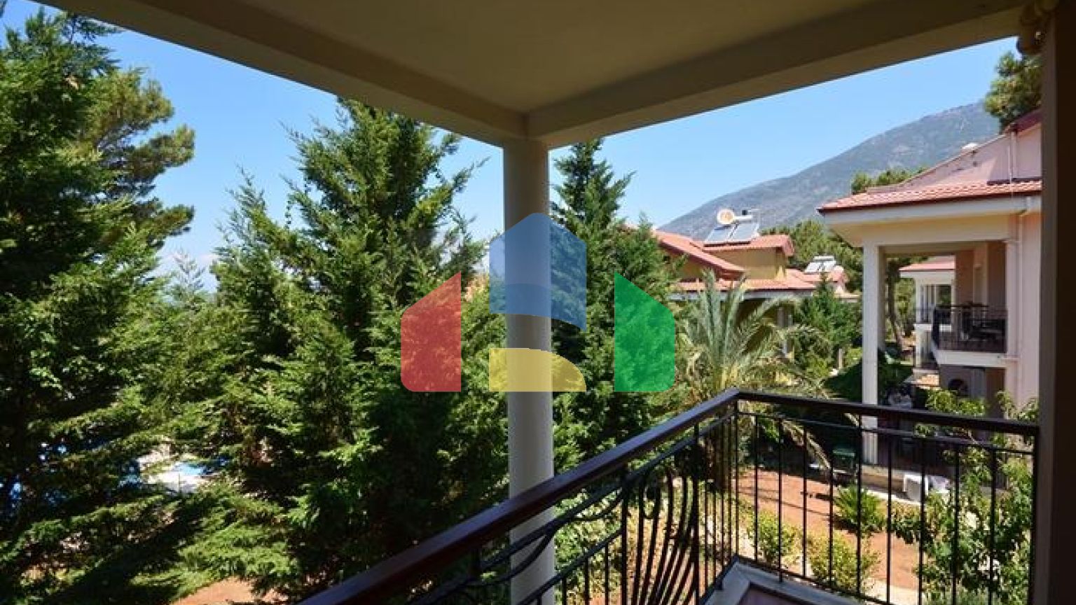 Вілла планування 4 + 1 в районі Фетхіє - Анталія